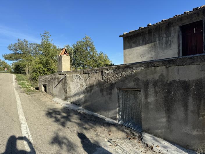 Image No.51-2 Bed House for sale