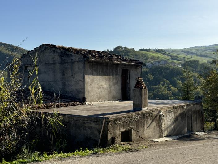 Image No.53-2 Bed House for sale