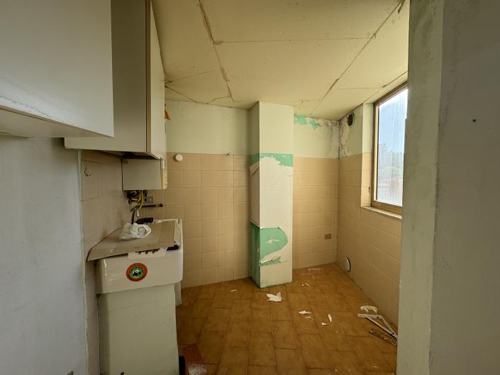 Image No.19-4 Bed Apartment for sale