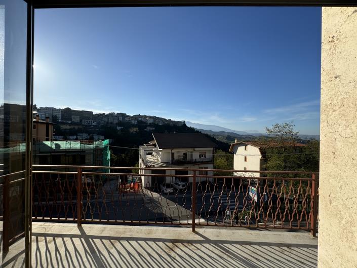 Image No.40-4 Bed Apartment for sale