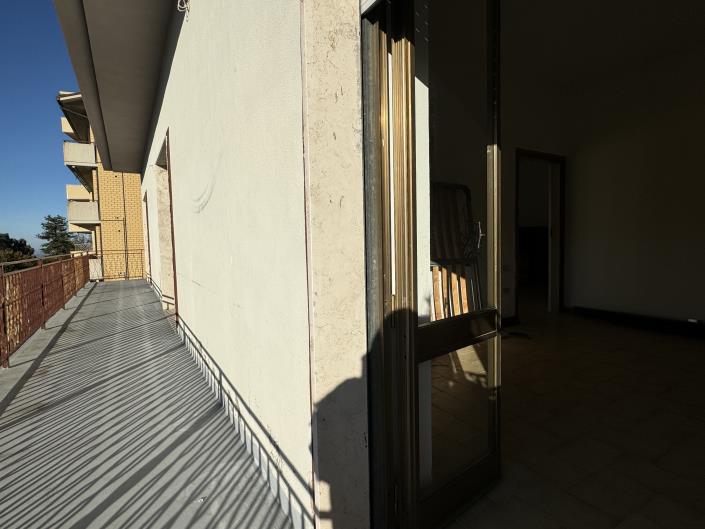 Image No.44-4 Bed Apartment for sale