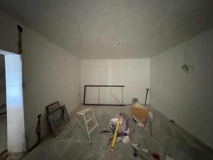 Image No.19-House for sale