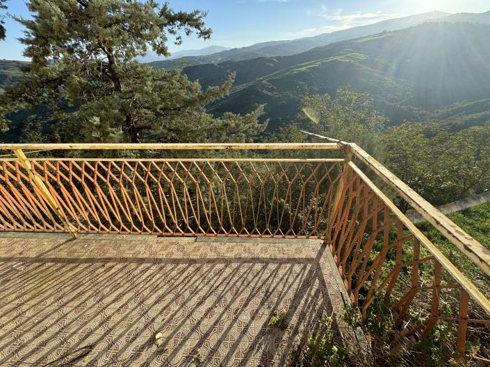 Image No.29-House for sale