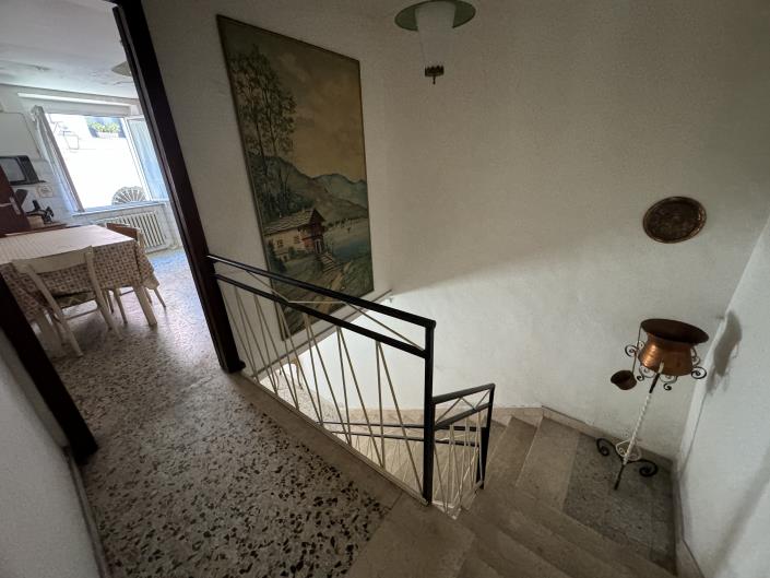 Image No.35-3 Bed House for sale