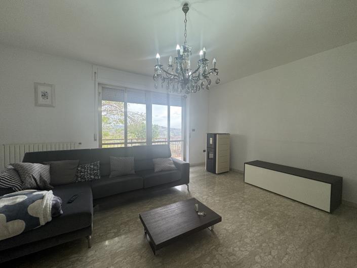 Image No.24-Villa / Détaché de 4 chambres à vendre à Orsogna