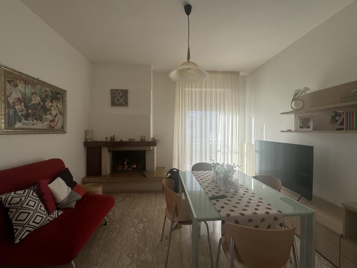 Image No.17-Villa / Détaché de 4 chambres à vendre à Orsogna