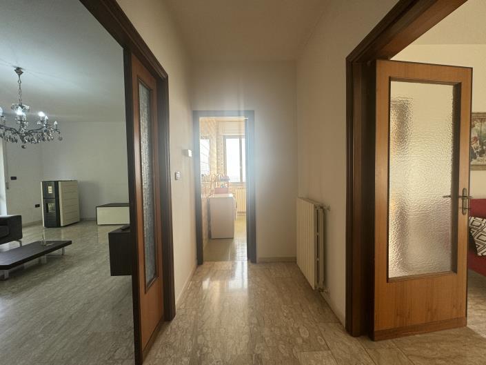 Image No.29-Villa / Détaché de 4 chambres à vendre à Orsogna