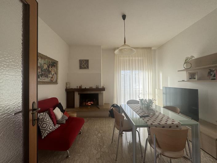 Image No.18-Villa / Détaché de 4 chambres à vendre à Orsogna