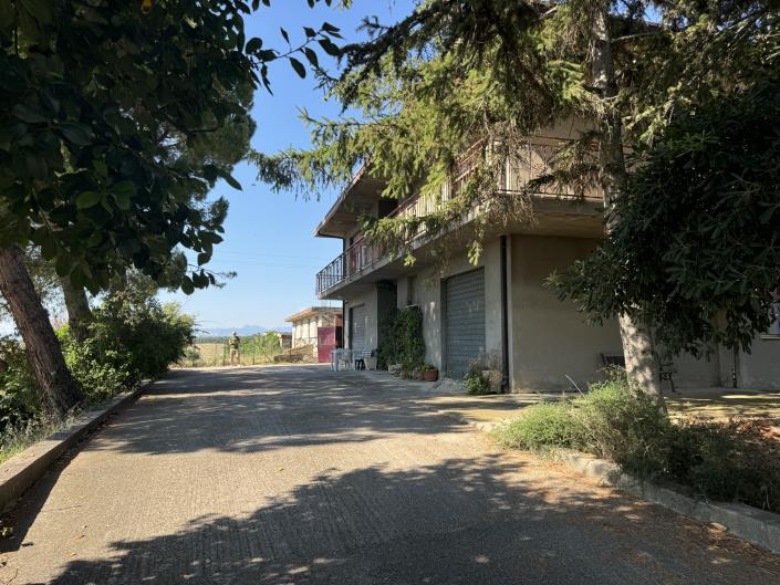 Image No.55-Villa / Détaché de 4 chambres à vendre à Orsogna