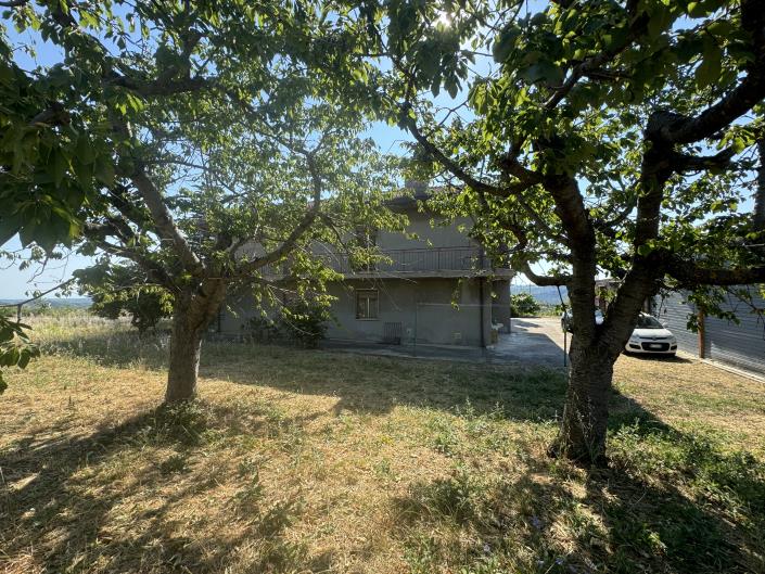 Image No.50-Villa / Détaché de 4 chambres à vendre à Orsogna