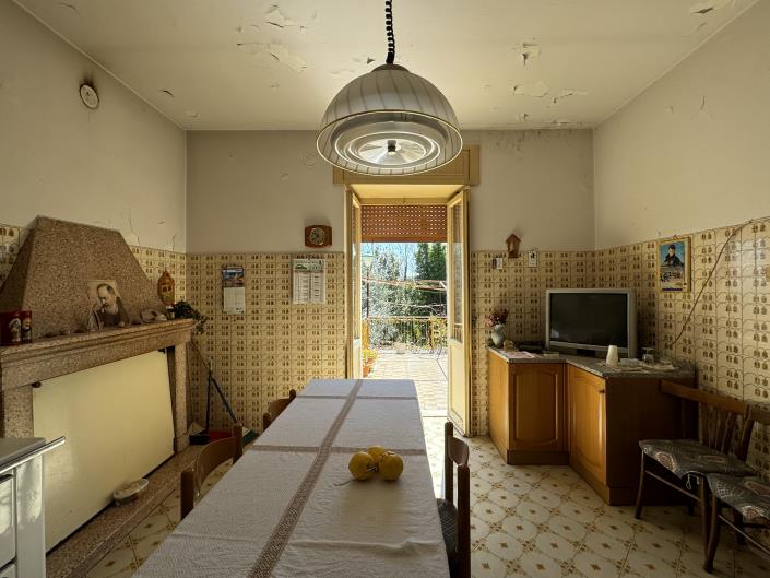 Image No.15-Villa for sale