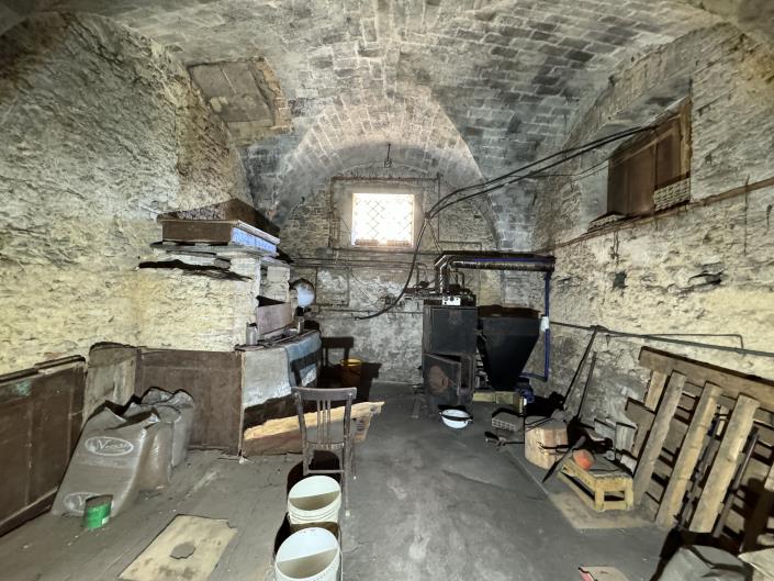 Image No.47-Villa for sale