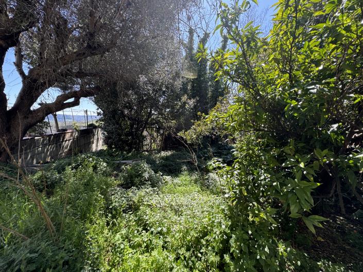 Image No.51-Villa for sale