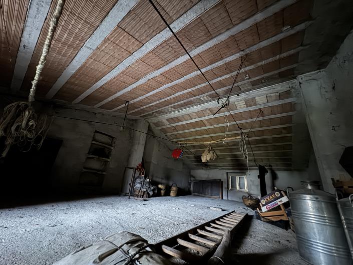 Image No.19-4 Bed Country Property for sale