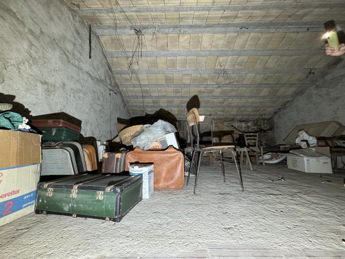 Image No.23-4 Bed Country Property for sale