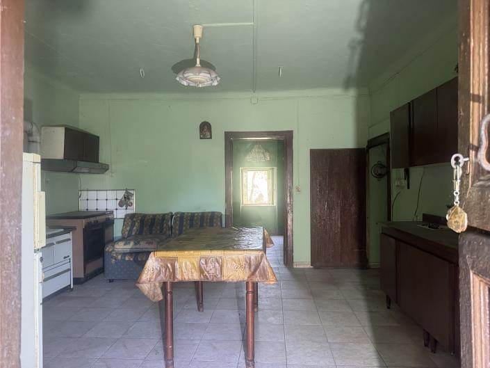 Image No.32-Propriété de pays de 4 chambres à vendre à Tornareccio