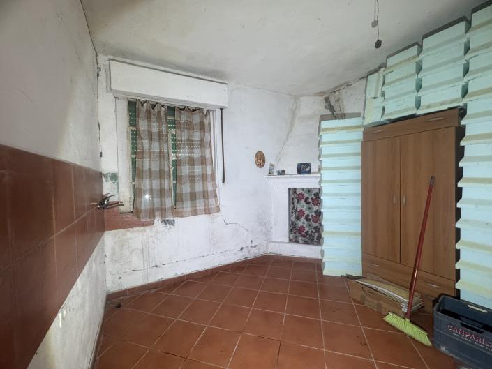 Image No.36-Propriété de pays de 4 chambres à vendre à Tornareccio