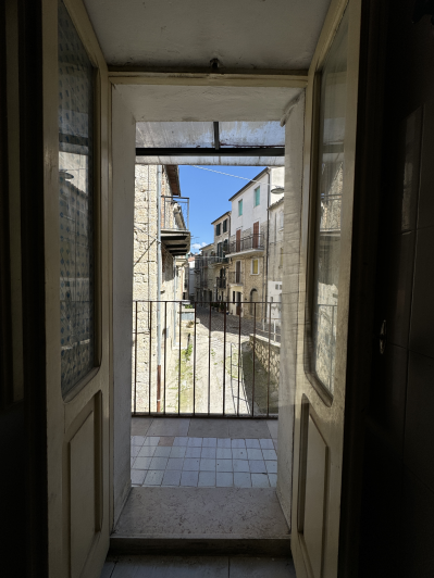 Image No.9-3 Bed Townhouse for sale