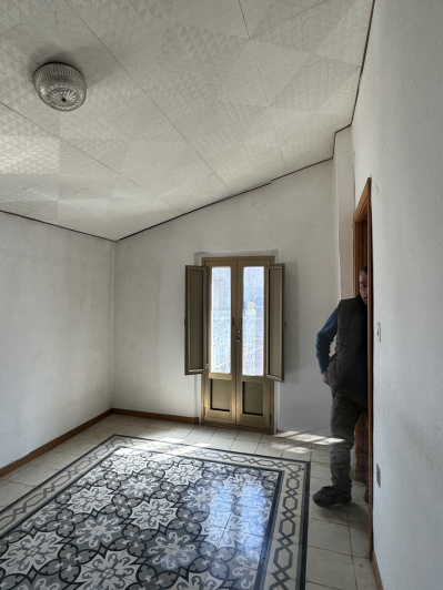 Image No.25-3 Bed Townhouse for sale