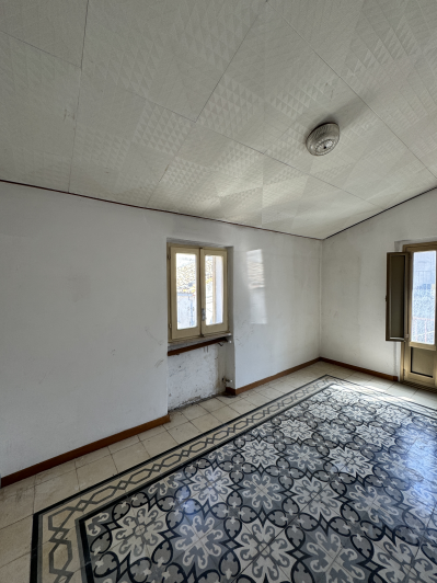 Image No.26-3 Bed Townhouse for sale