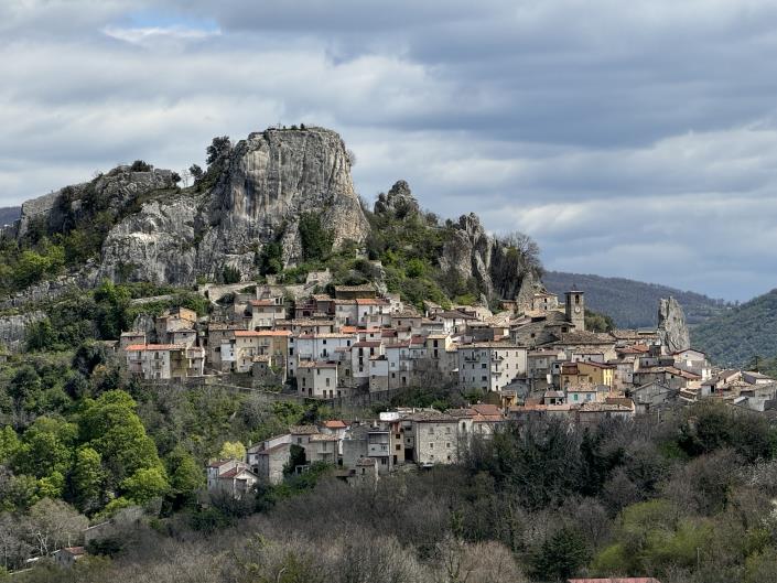 Image No.43-2 Bed Townhouse for sale