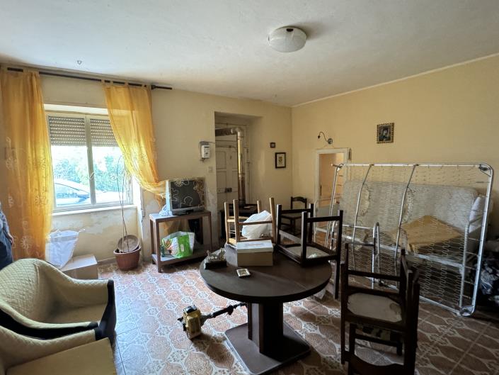 Image No.12-3 Bed Country House for sale