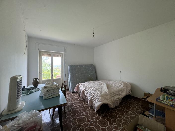 Image No.22-3 Bed Country House for sale