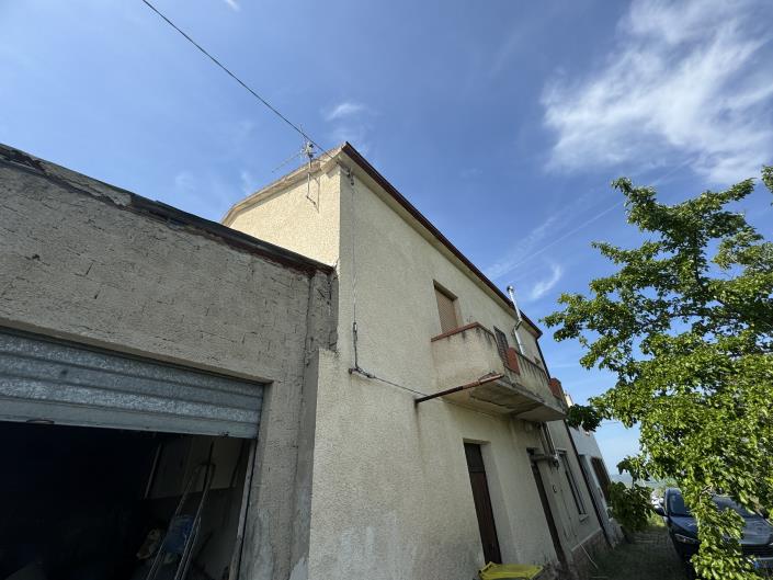 Image No.41-3 Bed Country House for sale