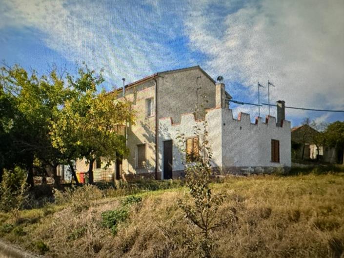 Image No.1-3 Bed Country House for sale