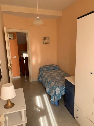 Image No.9-2 Bed Townhouse for sale