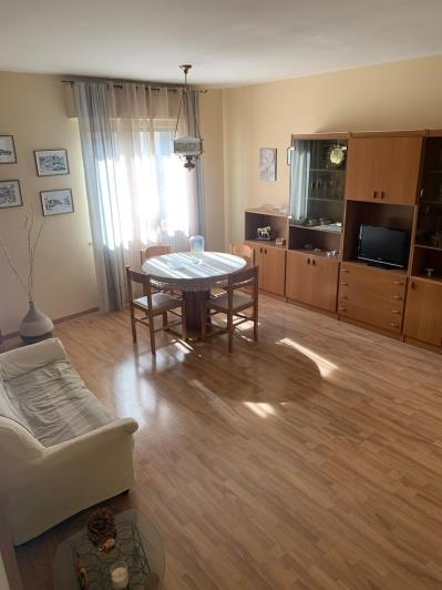 Image No.2-2 Bed Townhouse for sale