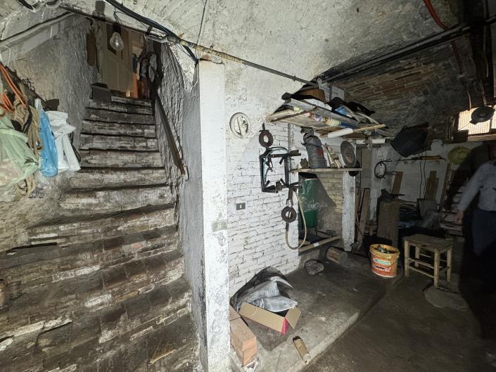 Image No.29-2 Bed Apartment for sale