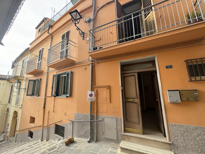Image No.1-2 Bed Apartment for sale