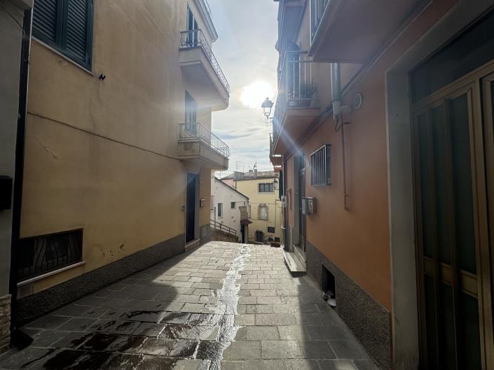 Image No.43-2 Bed Apartment for sale