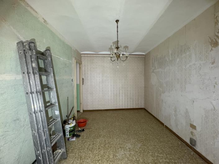 Image No.13-5 Bed Townhouse for sale