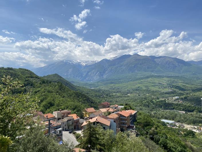 Image No.39-5 Bed Townhouse for sale