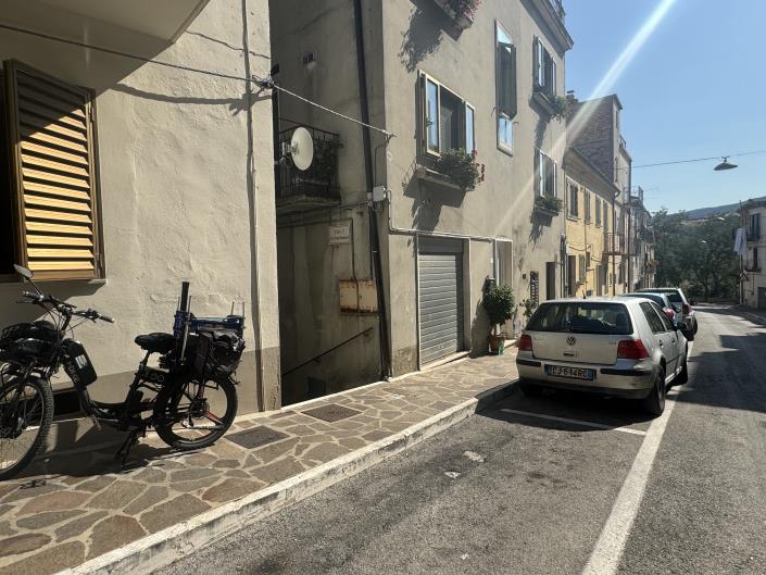 Image No.46-5 Bed Townhouse for sale