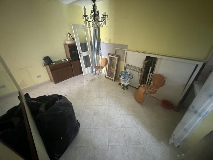 Image No.7-5 Bed Townhouse for sale