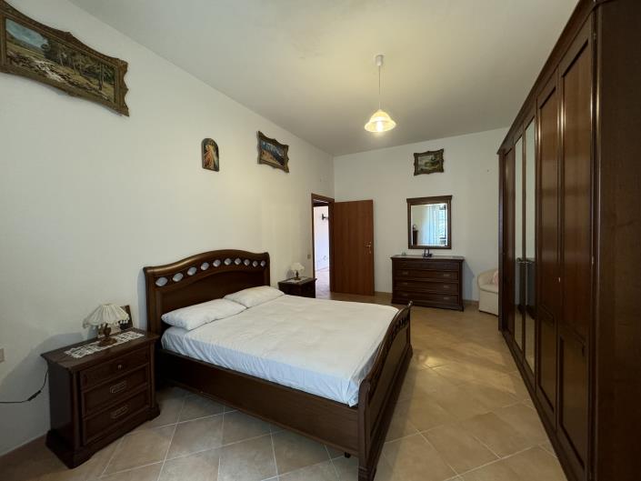 Image No.19-2 Bed Apartment for sale