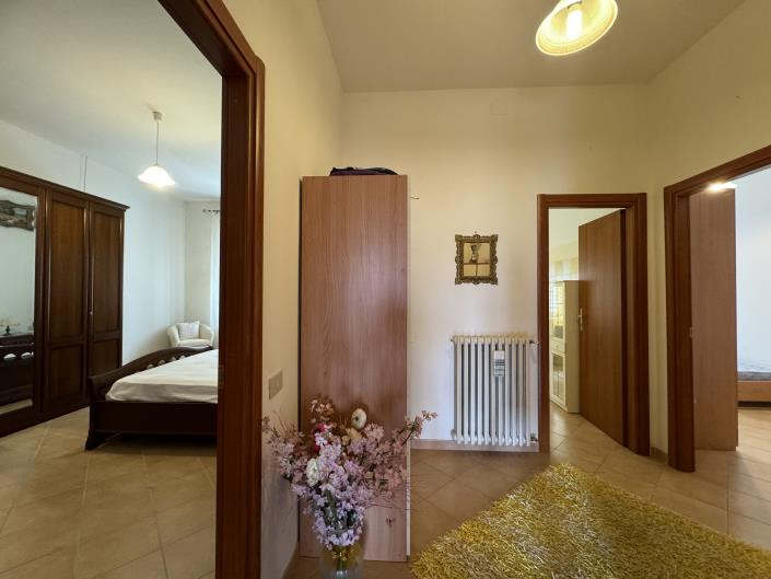 Image No.26-2 Bed Apartment for sale