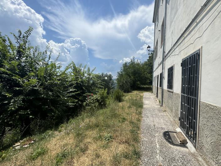 Image No.50-2 Bed Apartment for sale