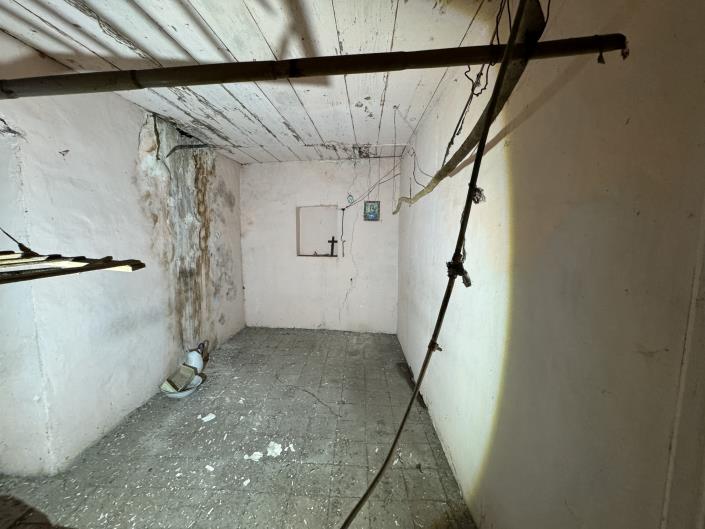 Image No.32-Townhouse for sale