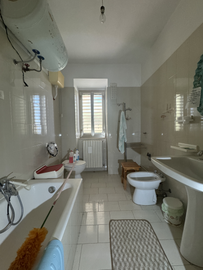 Image No.27-5 Bed Country House for sale