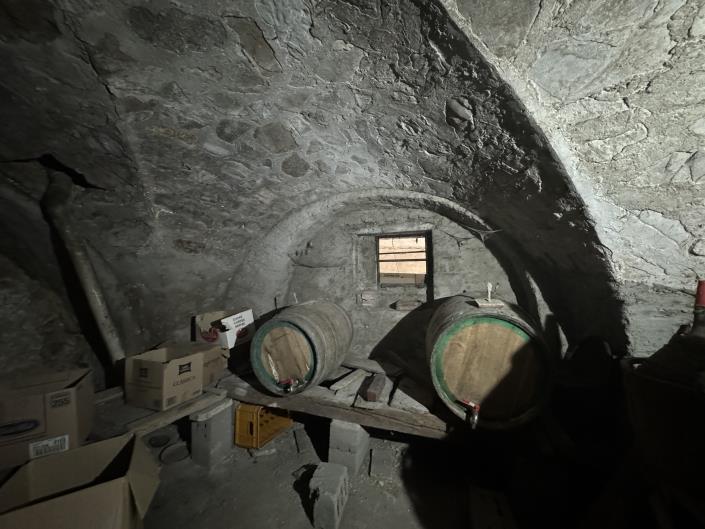 Image No.36-5 Bed Country House for sale