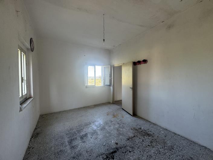 Image No.25-Farmhouse for sale