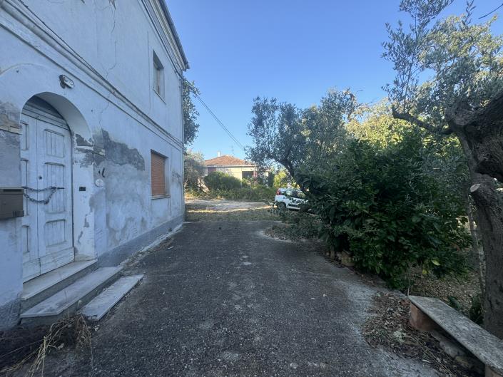 Image No.5-Farmhouse for sale