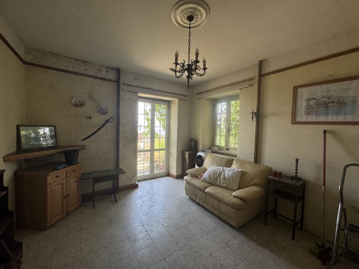 Image No.14-3 Bed Villa / Detached for sale