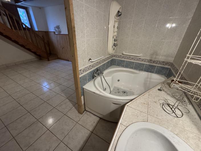 Image No.27-3 Bed Villa / Detached for sale