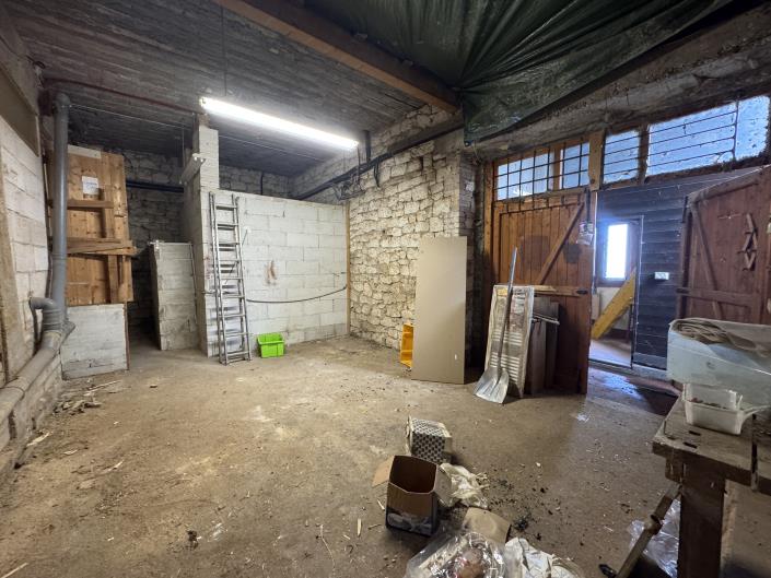 Image No.31-3 Bed Villa / Detached for sale