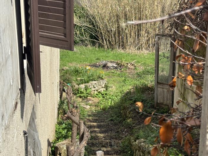 Image No.57-3 Bed Villa / Detached for sale